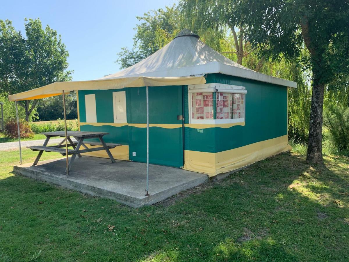 Camping Du Lac De ساوجون المظهر الخارجي الصورة